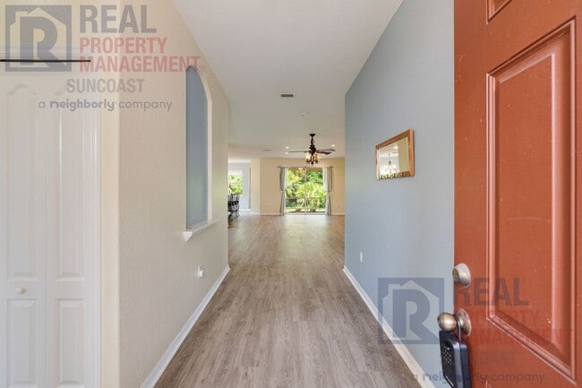 Photo - 2391 Savannah Dr