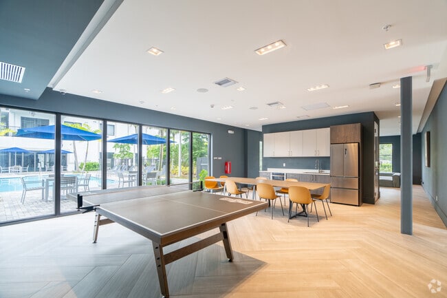 Photo - Countyline Apartments