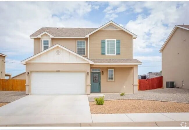 Building Photo - 1033 Heather Dr Rental