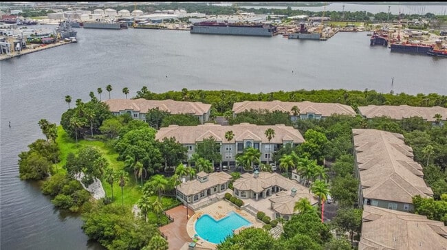 Photo - 628 Arbor Lake Ln Unit 628 Arbor Lake Lane