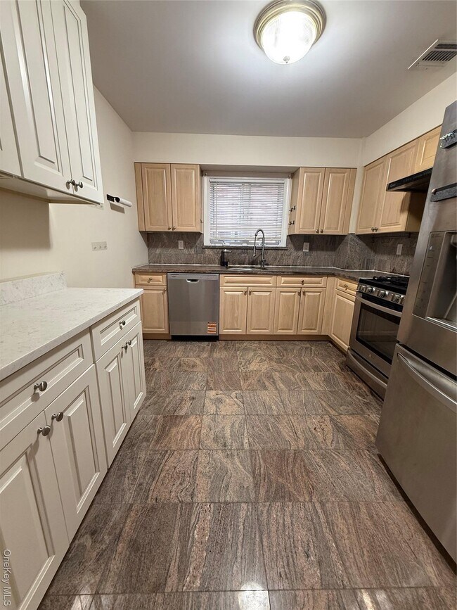 Photo - 64-29 230th St Unidad 1st Floor