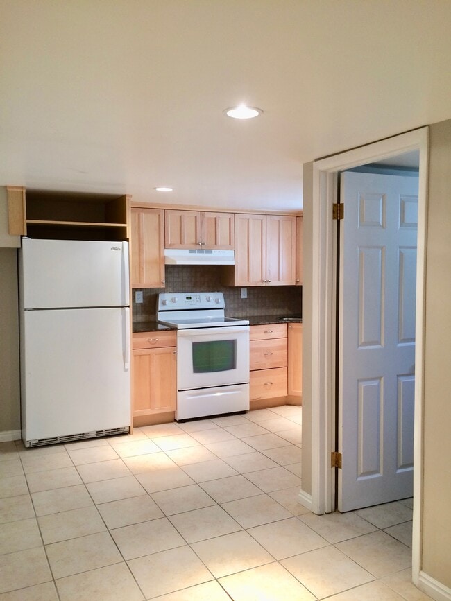 Photo - 1688 Blaine Ave Unit BSMT