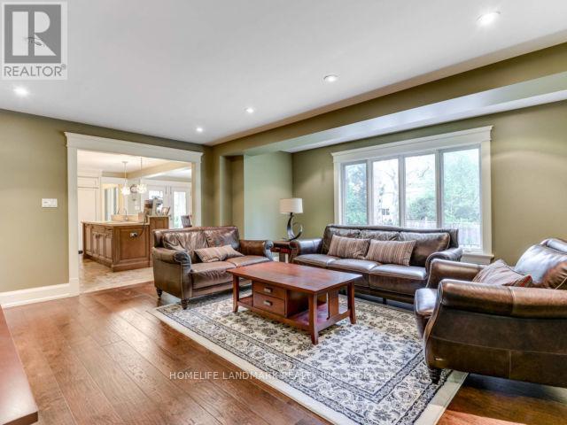 Photo - 243 Dolphin Ct