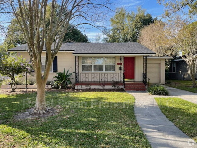 Building Photo - 1121 Afton St Rental