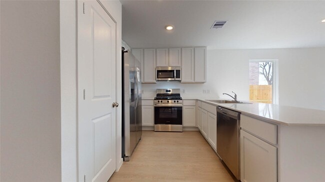 Photo - 1634 Birch Wood Dr