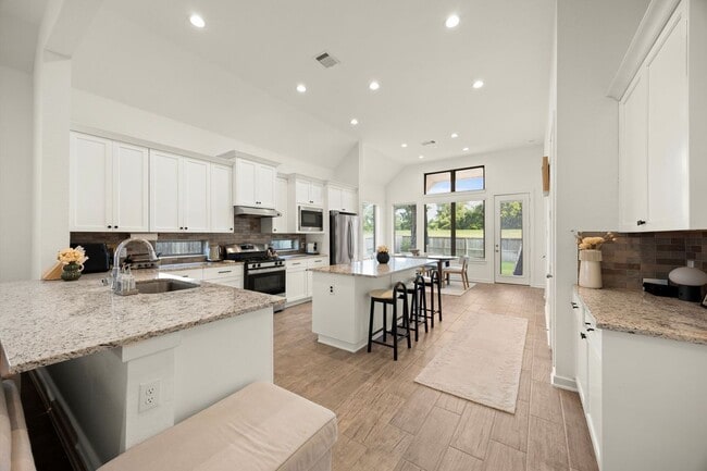 Photo - 10722 Hidden Rock Dr