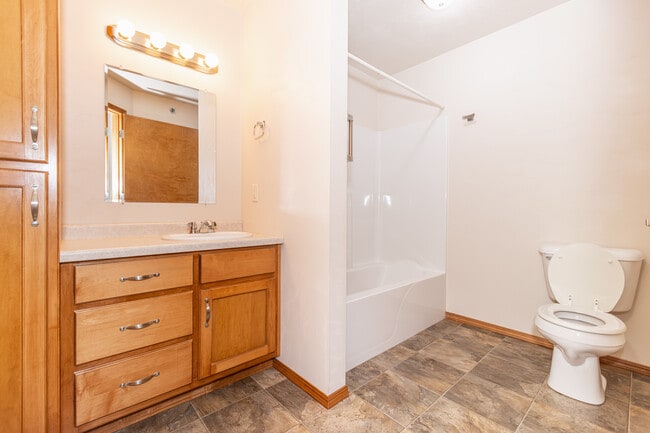 Photo - Village View Apartments