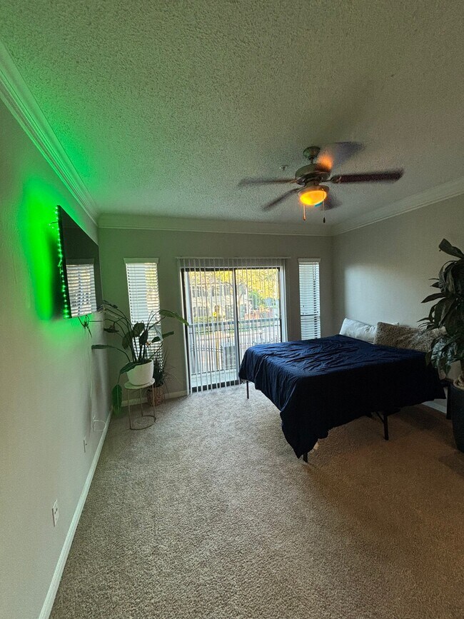 Photo - 2300 McCue Rd