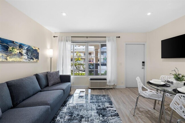 Photo - 1241 14th St Unit 4