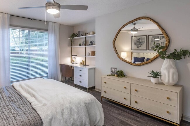 Photo - Roswell Village