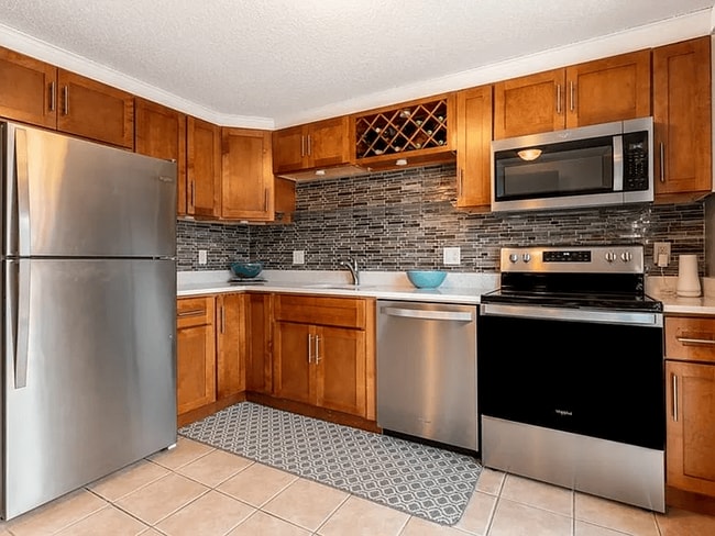 Photo - 35 Canal St Unit J