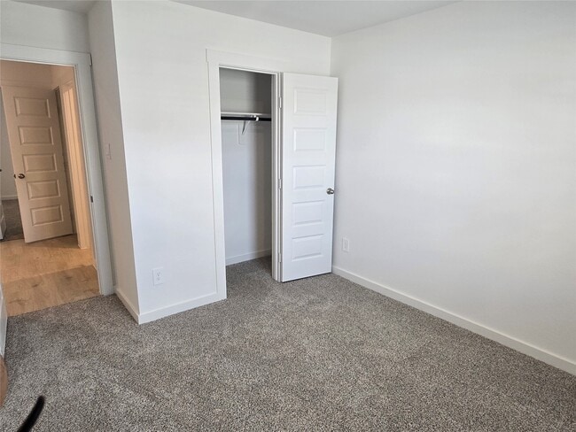 Building Photo - 7826 Calabria Dr