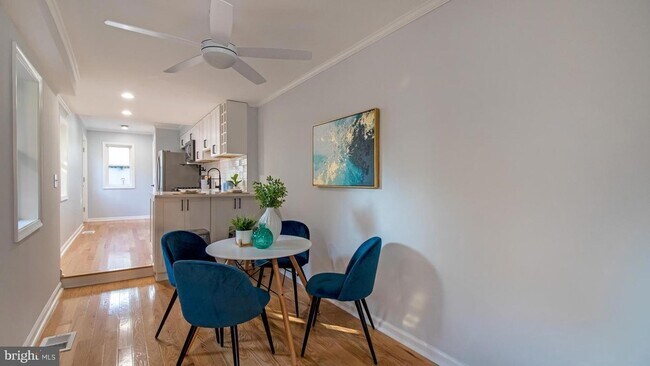 Photo - 304 S Wolfe St
