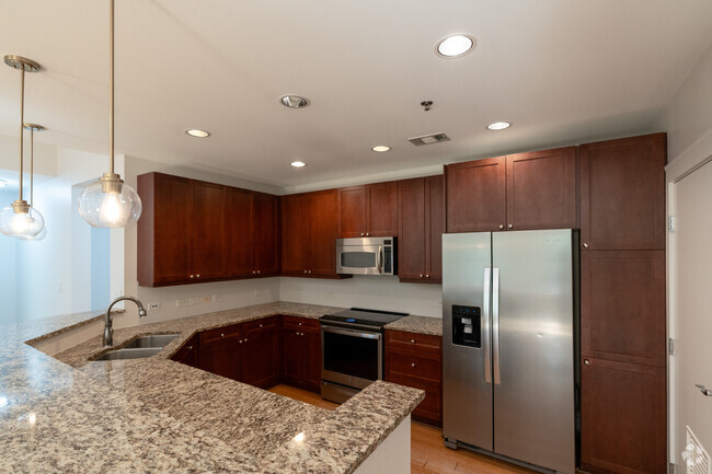 Interior Photo - 618 N Boylan Ave Rental