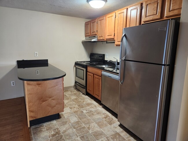 Photo - 382 Dorchester St