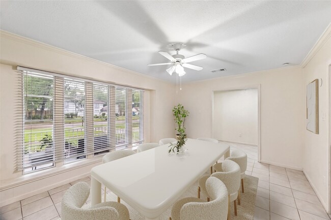Photo - 7511 Theisswood Rd