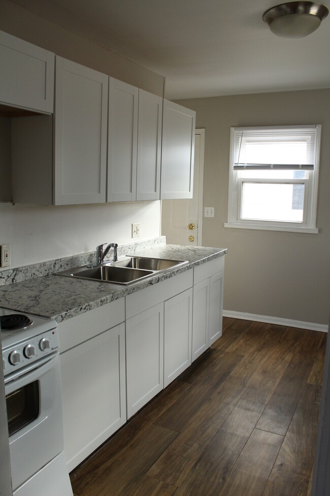 Photo - 3302 Karl Rd