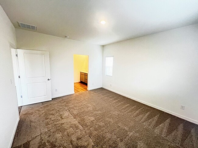 Photo - New Build For Rent