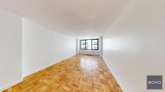 Building Photo - 333 E 49th St Unit 7F Rental