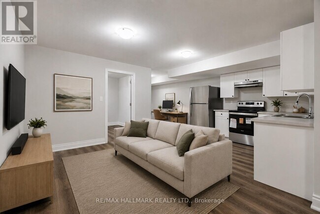 Photo - 797 Oxford St