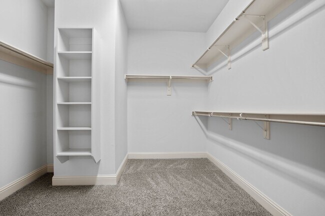 Photo - Luxury Highland Park Condo Unit Hillcrest Ave  03