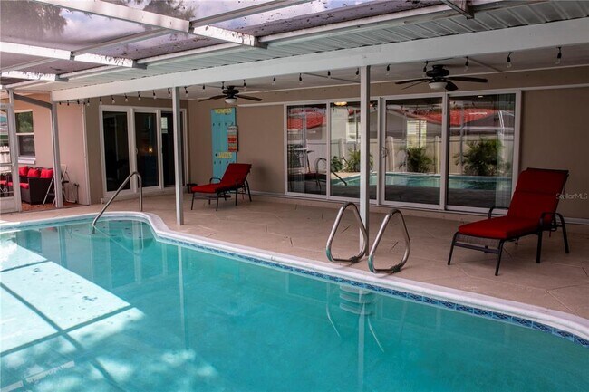 Photo - 1840 Palmcrest Ln