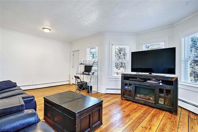 Photo - 68 Division St Unit 1