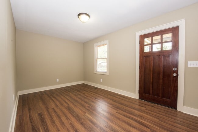 Photo - 108 Mimosa Ave