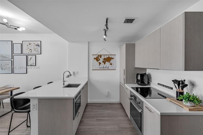 Photo - 501 NE 31st St Unit 3704