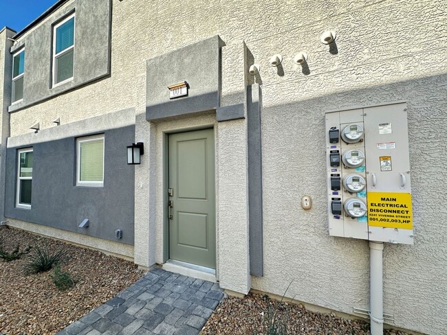 Photo - 1 WEEK FREE RENT! BRAND NEW BUILD! 2 BEDROOM TOWNHOME!