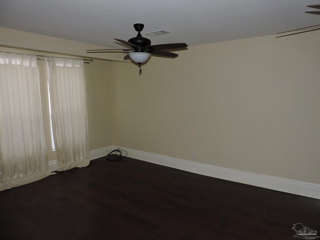 Photo - 1117 Medford Ave