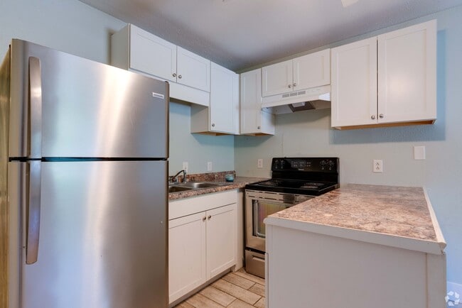 Photo - Pine Haven Apartments