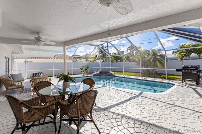 Photo - 4741 NE 29th Ave