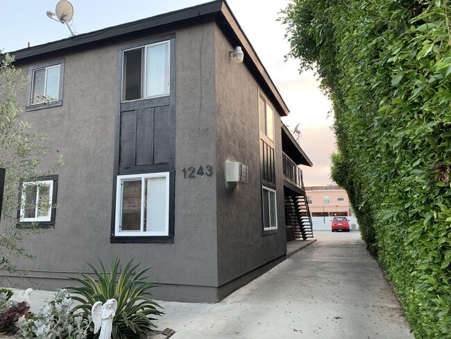 Building Photo - 1243 Fedora St