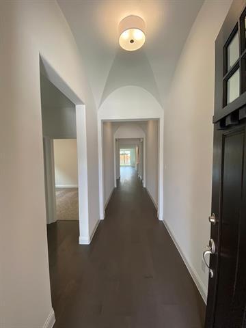 Photo - 405 Ambrose St