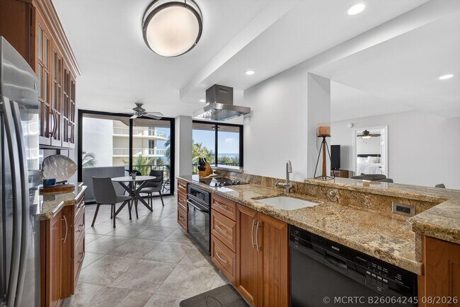 4200 N Ocean Dr Unit 1-406