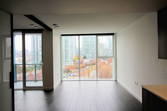 Photo - 1187-87 Nelson Street Unit 1187