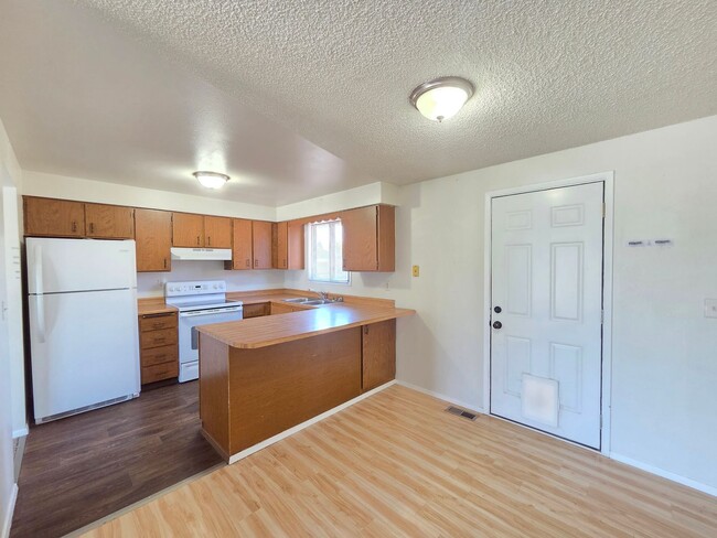 Photo - 1707 N Glenn Ct