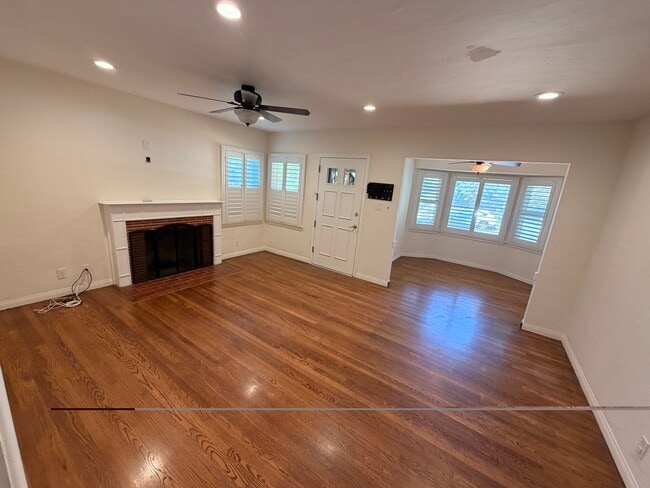 Photo - 1738 N Avon St