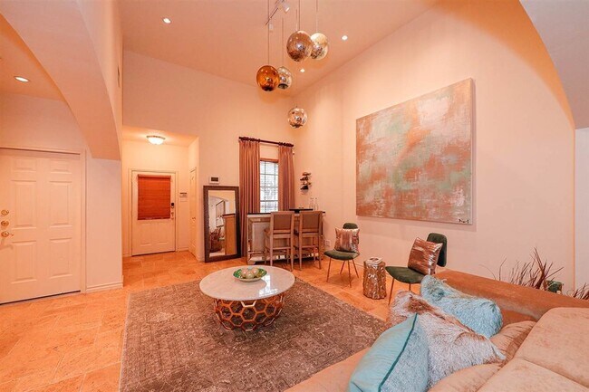 Photo - 510 Shiloh Dr Unit 104