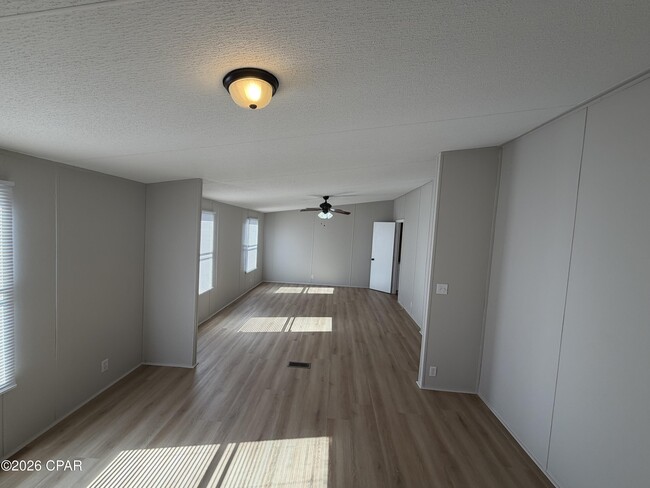 Photo - 4013 W 24th Ct