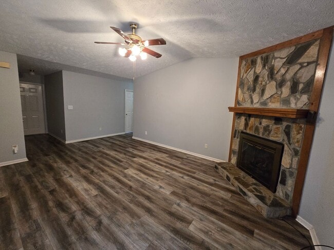 Photo - 6520 Applewhite Rd