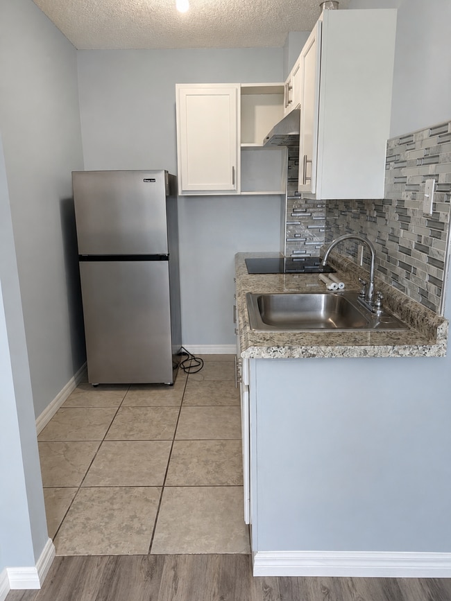 224 Iowa Woods Cir W Unit Private Studio for rent in Orlando