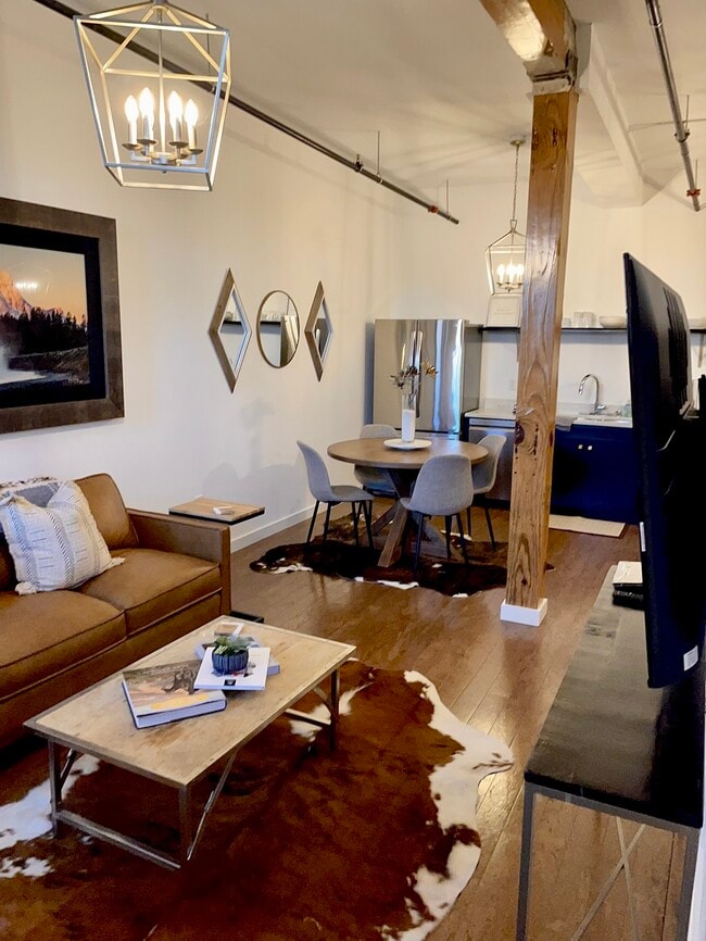 Photo - The Remington Bristol