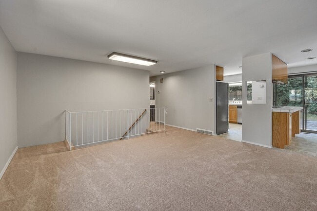 Photo - 3bd/2.5ba Bellevue Home