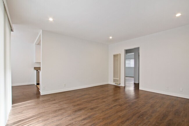 Photo - 1043 5th St Unit 03