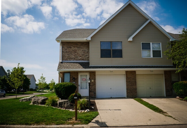 Photo - 3854 S Chalet Cir