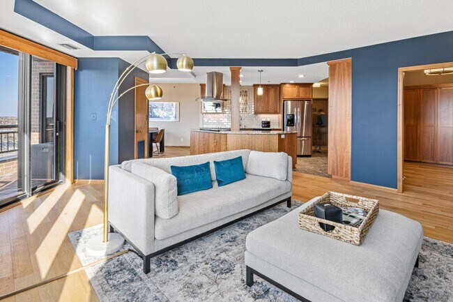 Photo - 168 6th St E Unit 2806