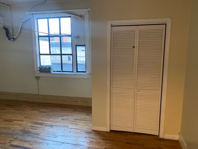 Photo - 1415 Kemper St Unit 069