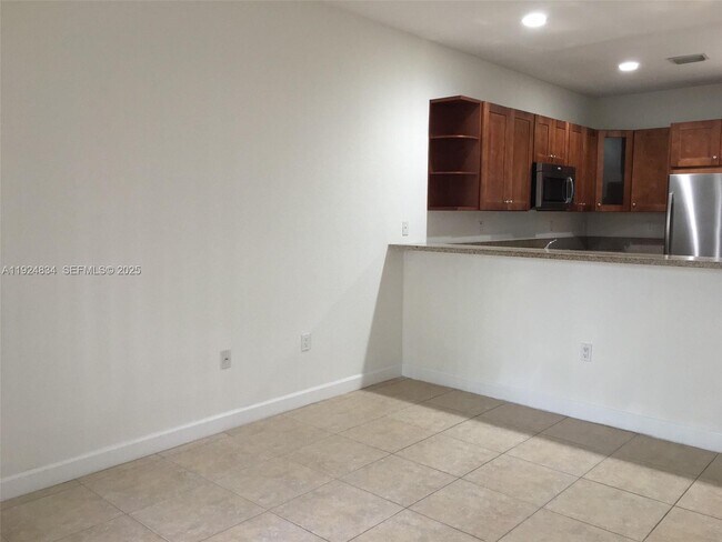 Photo - 7540 NW 114th Pl